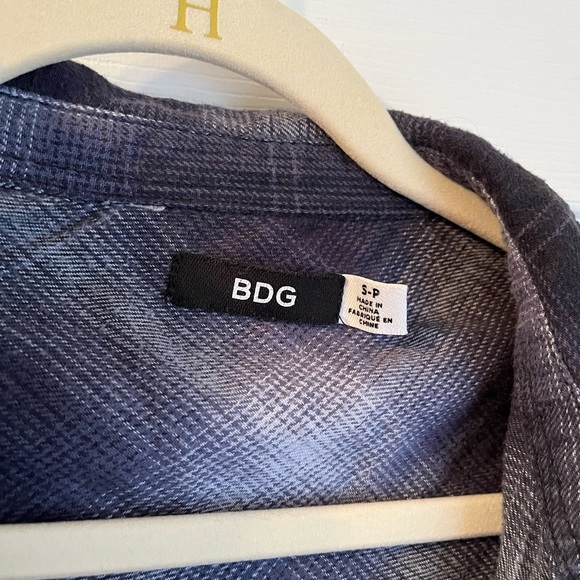BDG Flannel - Picture 2 of 3